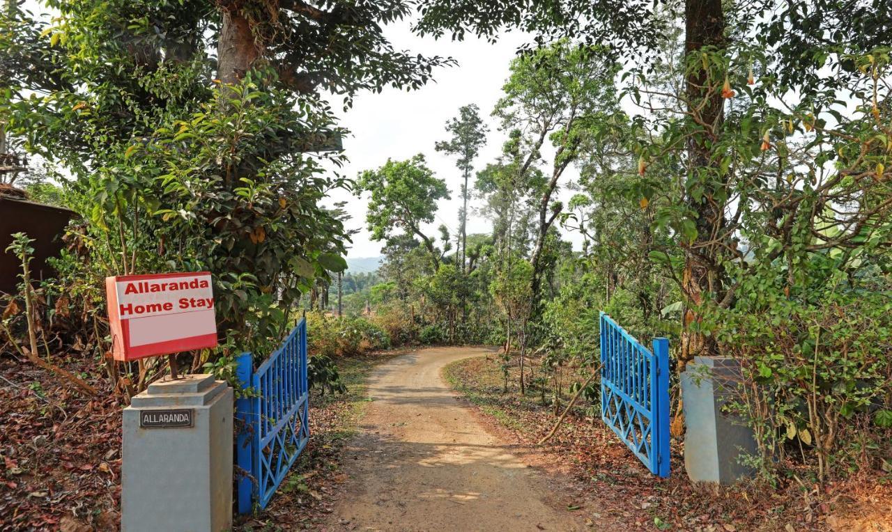 Hotel Allaranda Homestay Madikeri Exteriér fotografie