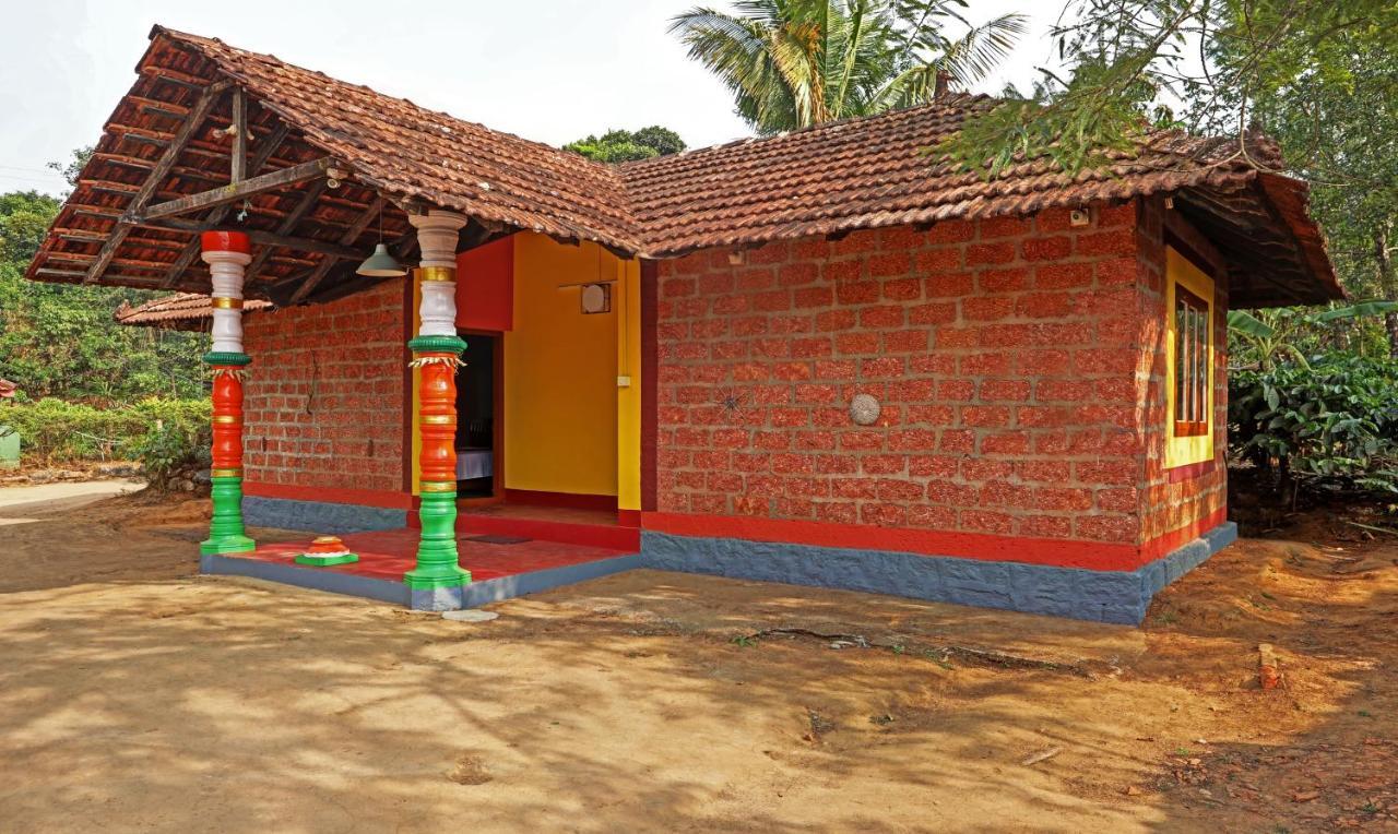 Hotel Allaranda Homestay Madikeri Exteriér fotografie
